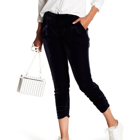 Parker | Devlin Velvet Jogger | Cropped Pant | - Picture 3 of 8